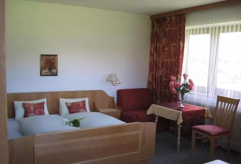 ペンション Johannishof