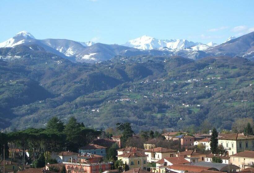 פנסיון Nel Cielo... Di Barga