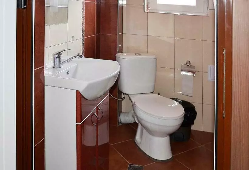 پانسیون Villa Joy
