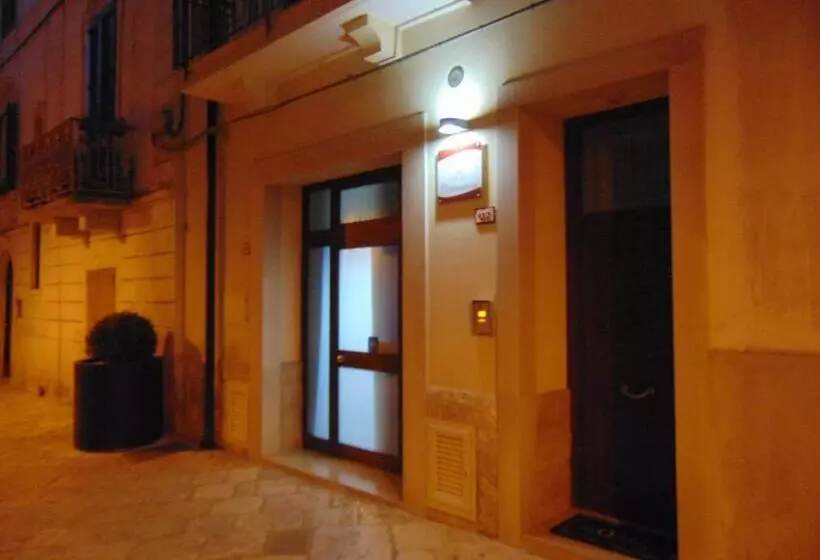 Aamiaismajoitus (B&B) Portantica