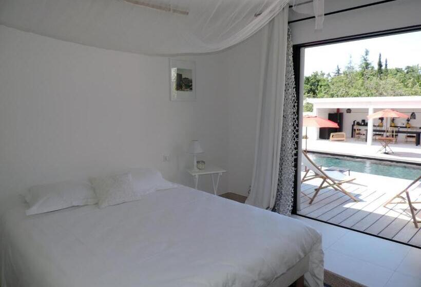 تختخواب و صبحانه Villa Le Sud