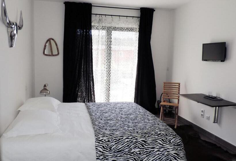 تختخواب و صبحانه Villa Le Sud