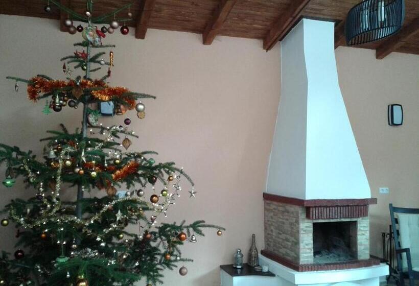 پانسیون Casa Altfel