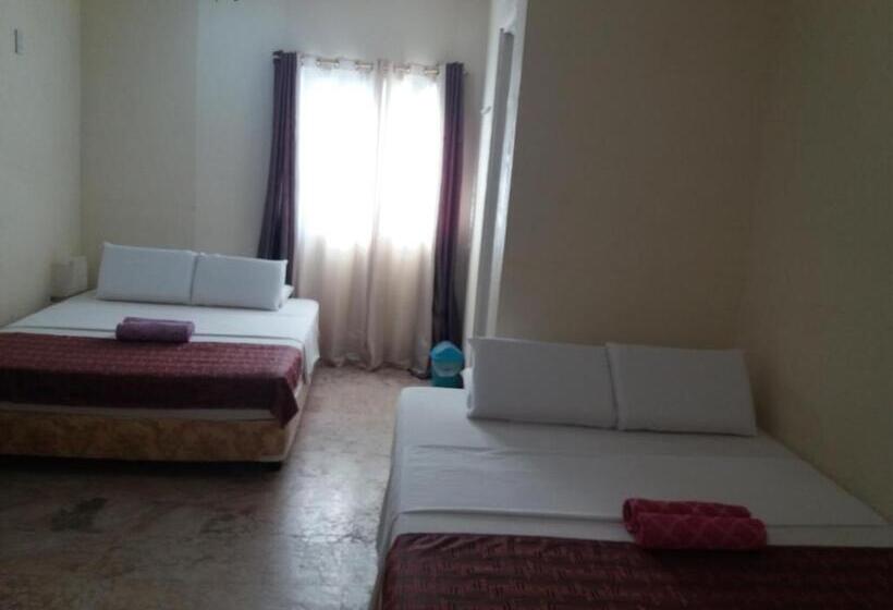 Sascha S Resort Oslob