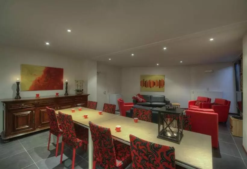 Aamiaismajoitus (B&B) Apartments Cour D Aix