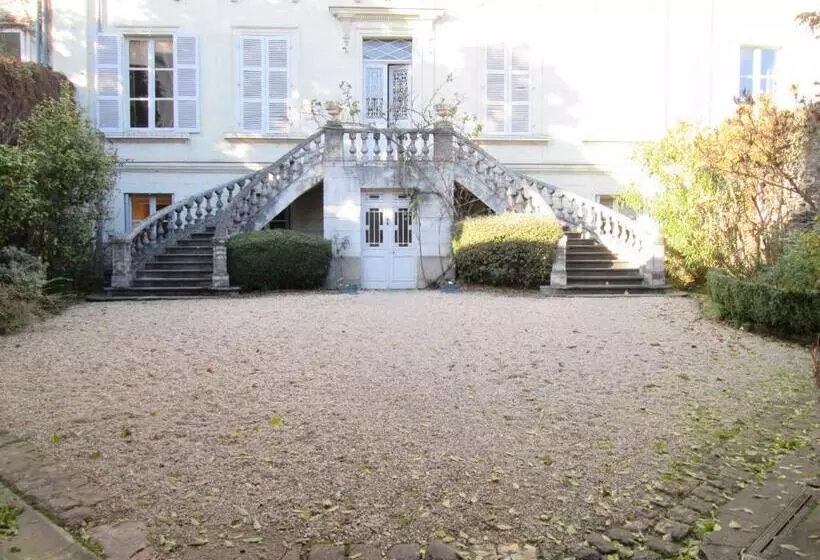 Aamiaismajoitus (B&B) Chambre D Hôtes Marchand