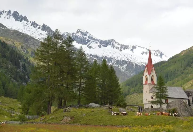 Hotelli Lahnerhof