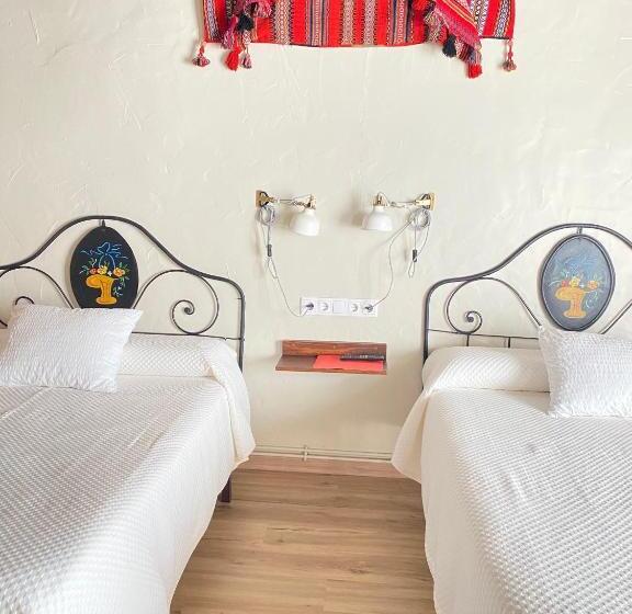 Пансион Casa Sara