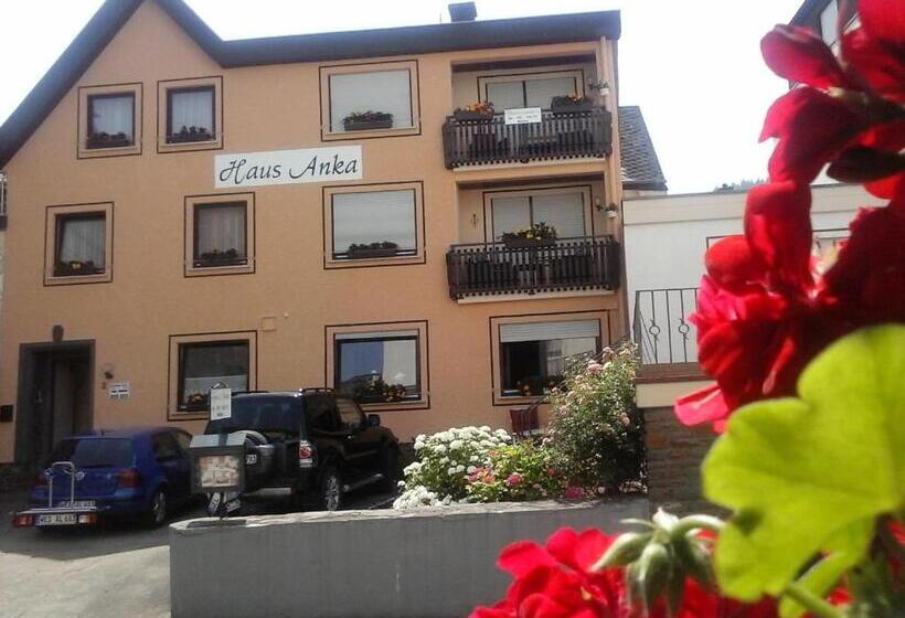 פנסיון Haus Anka