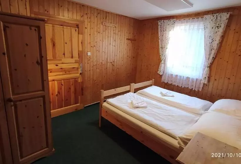 Majatalo Penzion U Rybníka