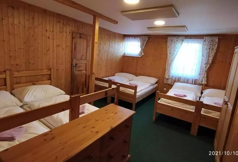 Majatalo Penzion U Rybníka