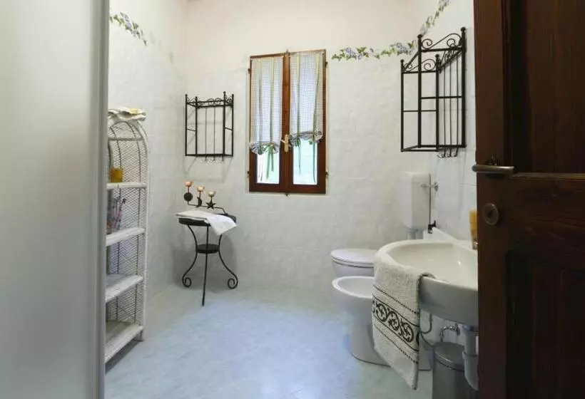 Aamiaismajoitus (B&B) Antica Locanda La Canonica