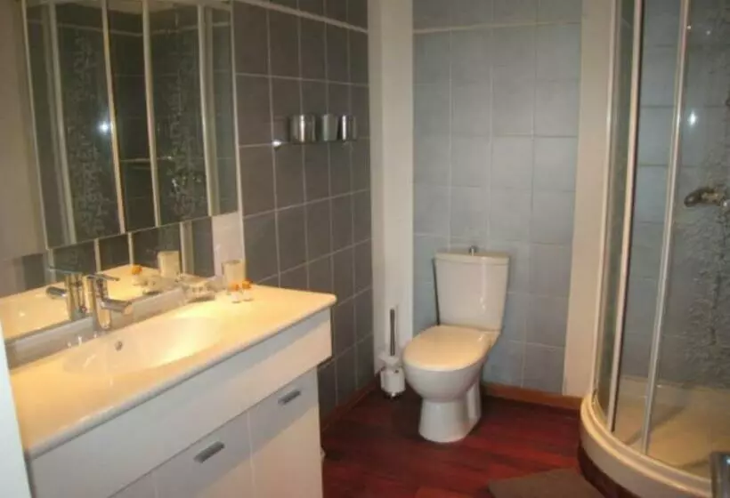 Aamiaismajoitus (B&B) Chambres D Hôtes La Parenthèse