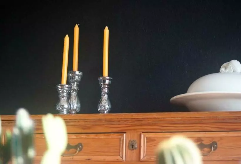 Aamiaismajoitus (B&B) Chambres D Hôtes La Parenthèse