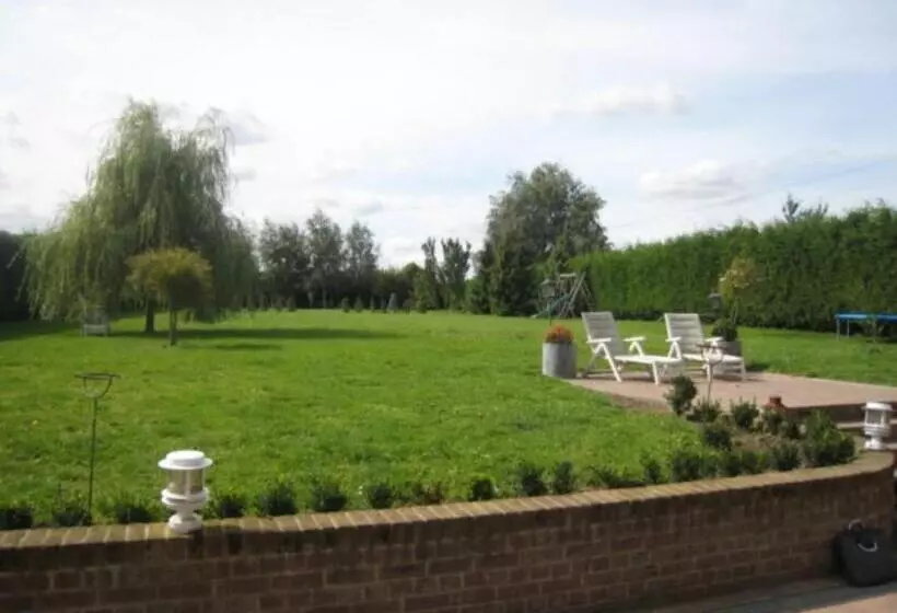 Aamiaismajoitus (B&B) Chambres D Hôtes La Parenthèse