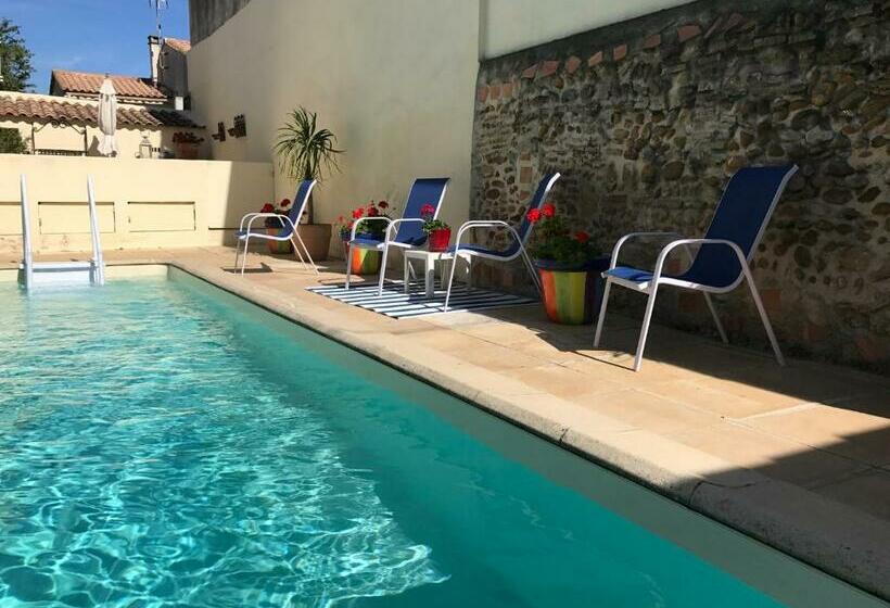 ベッドアンドブレックファースト Lacanepière