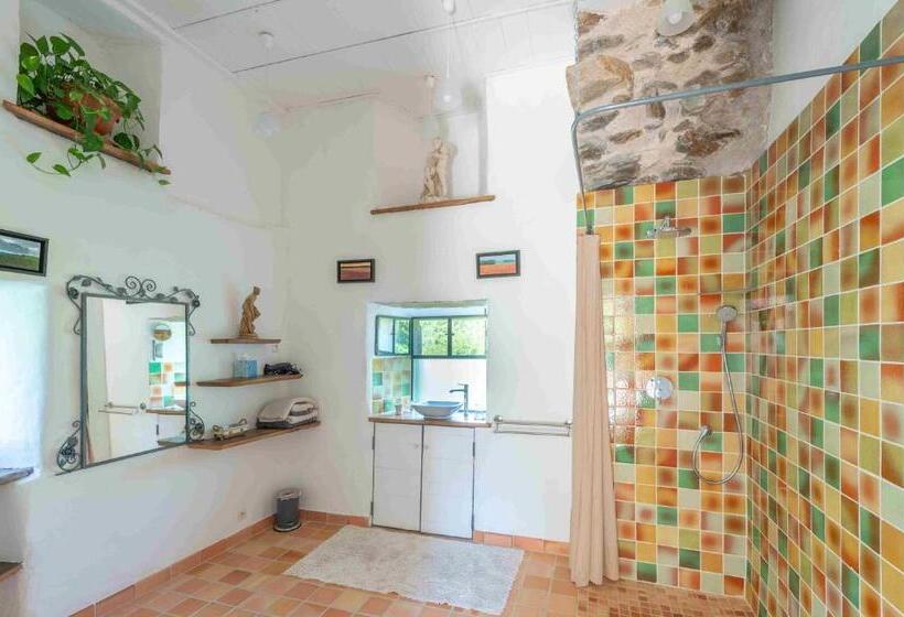 مبيت وإفطار Manoir Des Pélies