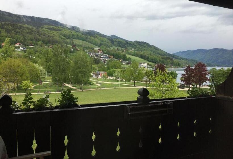 تختخواب و صبحانه Pension Klimesch