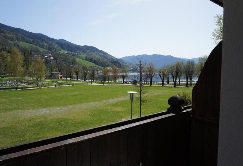 تختخواب و صبحانه Pension Klimesch