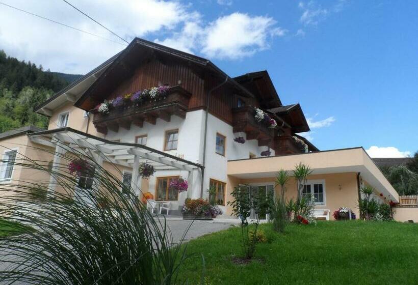 Bed and Breakfast Pension Maier