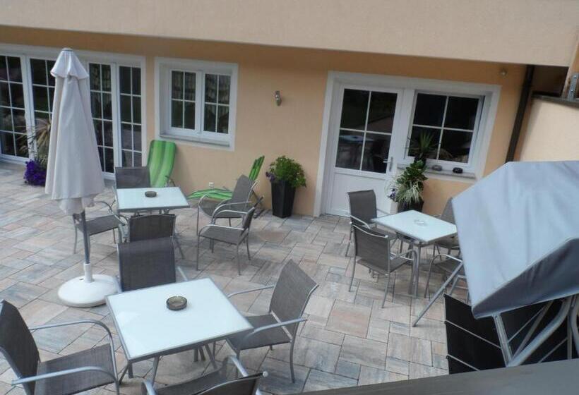 Bed and Breakfast Pension Maier