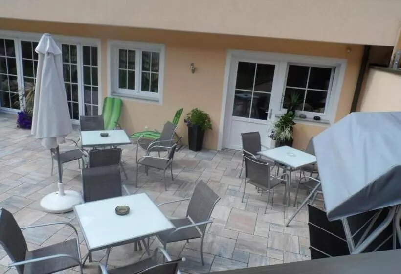 Aamiaismajoitus (B&B) Pension Maier