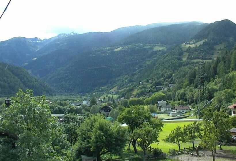 Bed and Breakfast Pension Maier