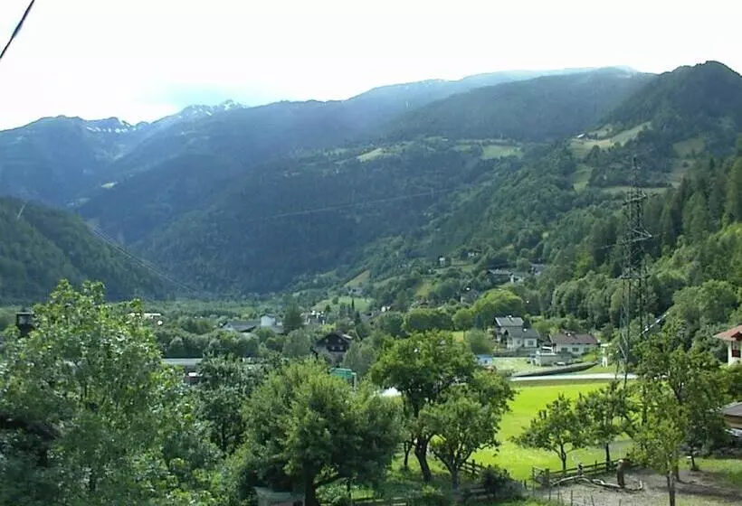 Aamiaismajoitus (B&B) Pension Maier