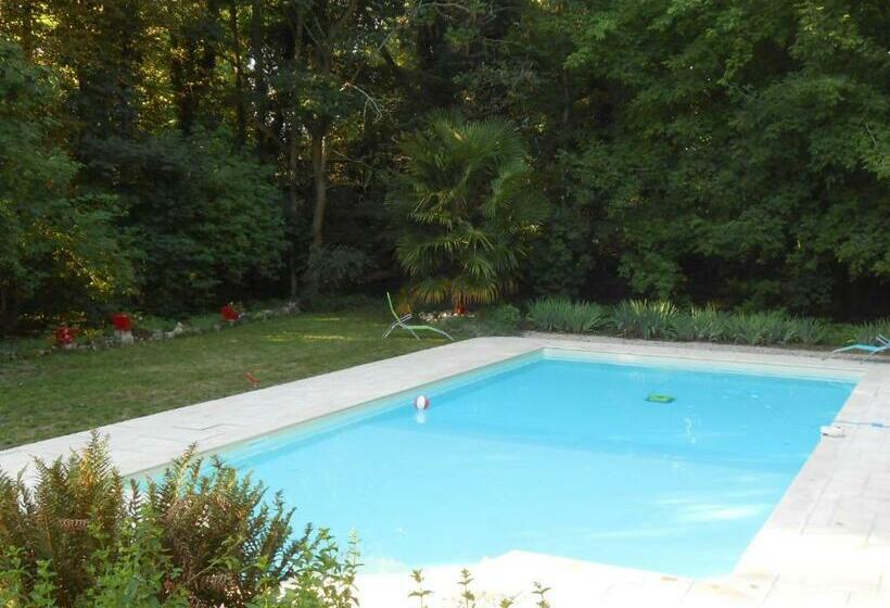 Clos Du Bois Brard B&b