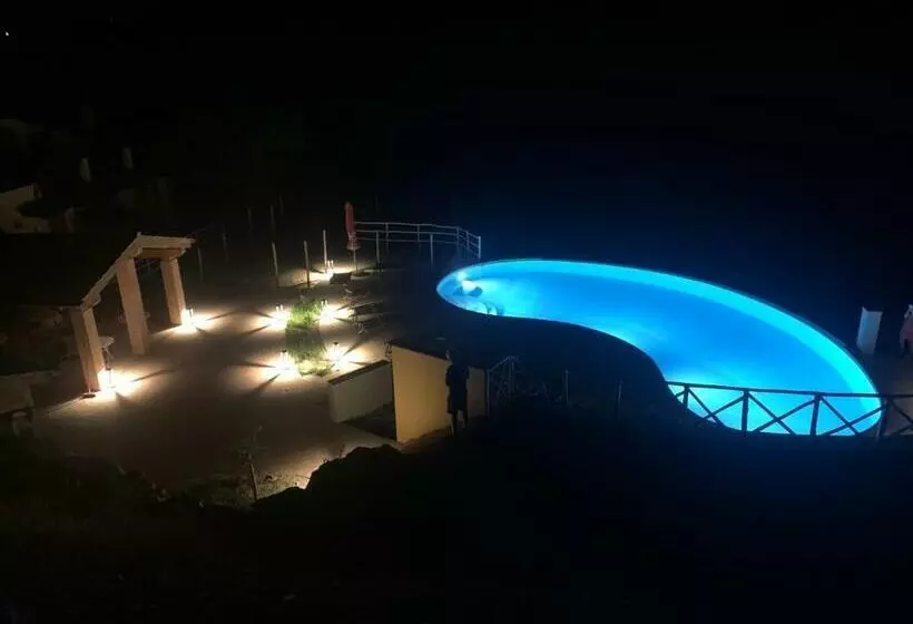 ホテル Agriturismo Pompagnano