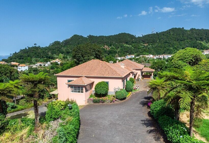 هتل Casa Da Tia Clementina