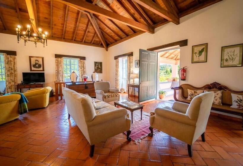 هتل Casa Da Tia Clementina