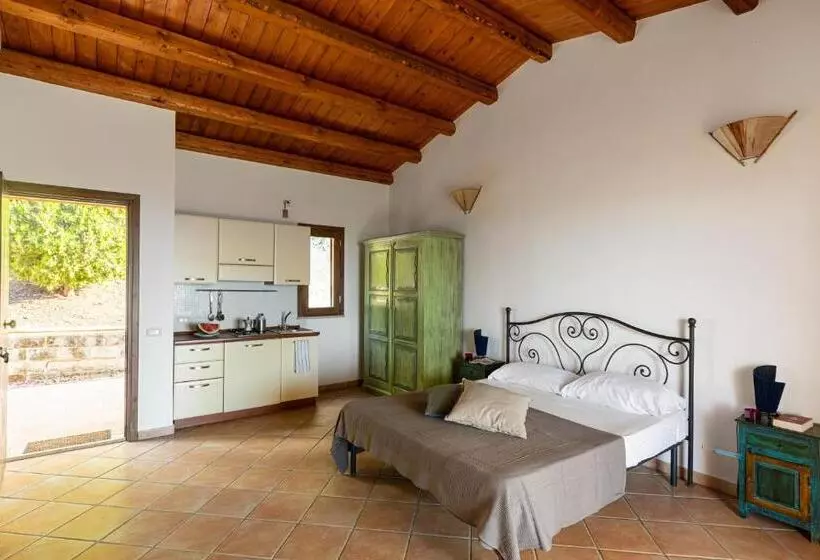 هتل Solemar Sicilia Le Casette Di Calzata