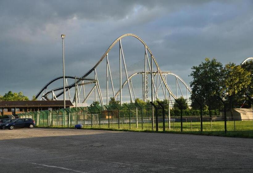 Pensão Double Two Lodge