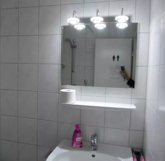 Majatalo Double Two Lodge