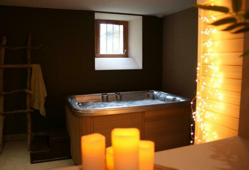 ペンション La Maison De Jeanne