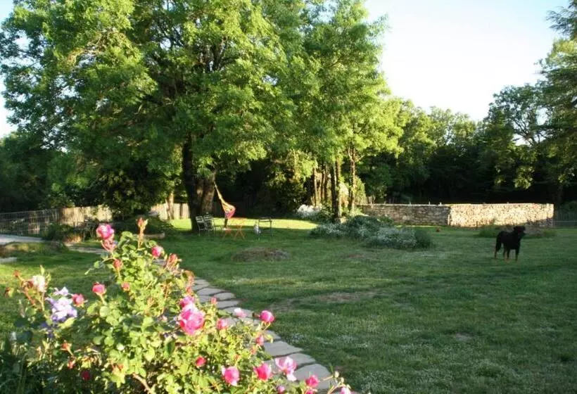 Majatalo Mas Des Clauzals