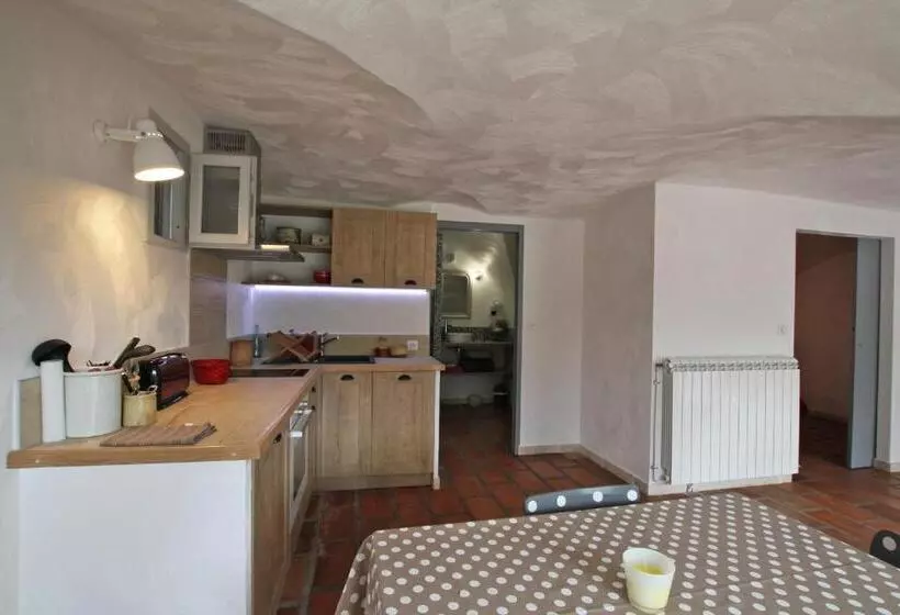 Majatalo Mas Des Clauzals