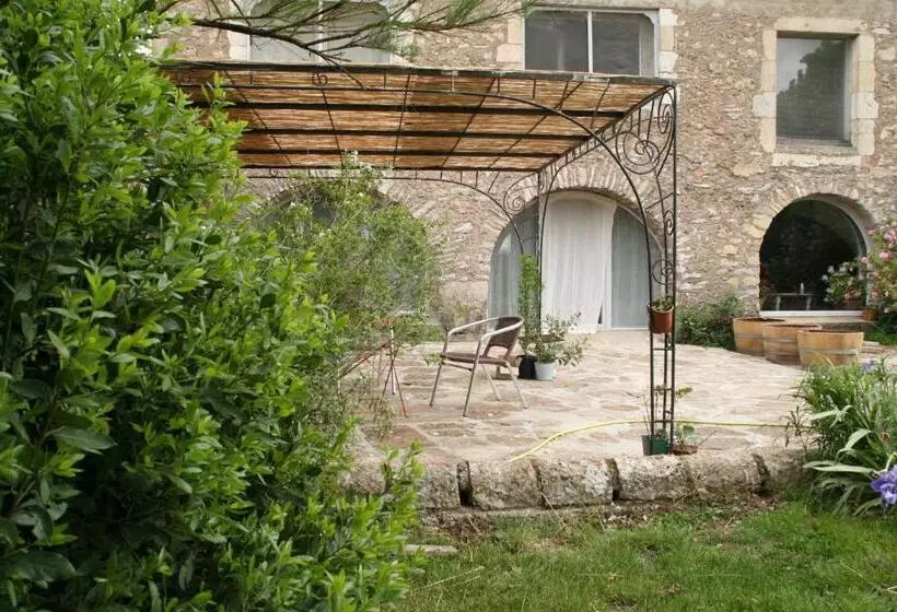 Majatalo Mas Des Clauzals