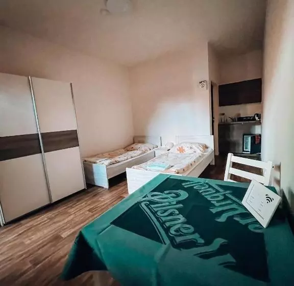 Majatalo Penzion Na Vošverku