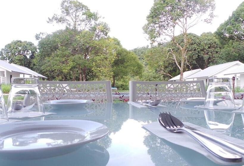 منتجع La Pari Pari