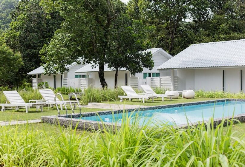 منتجع La Pari Pari