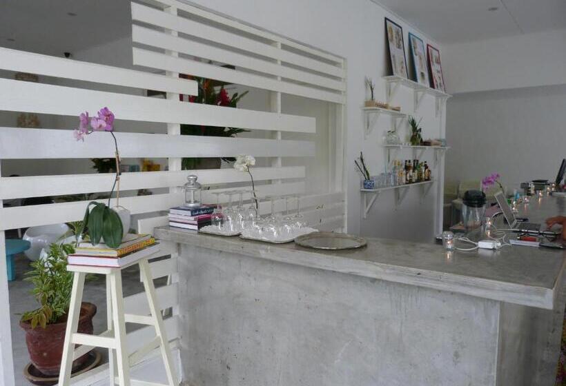 منتجع La Pari Pari