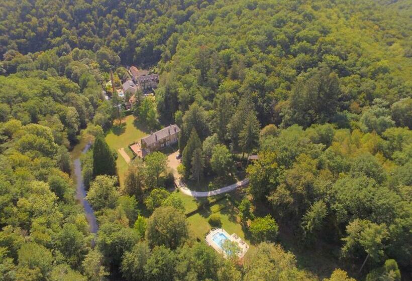 צימר Domaine De La Brugere