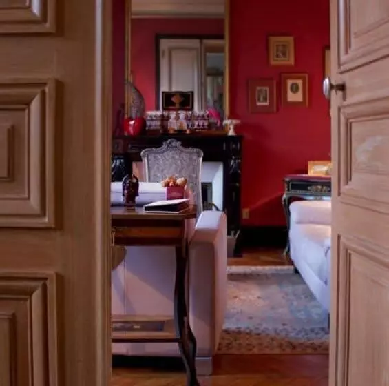 ベッドアンドブレックファースト Le Domaine Des Prés Du Hom