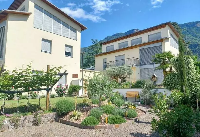 ホテル Das Landhaus