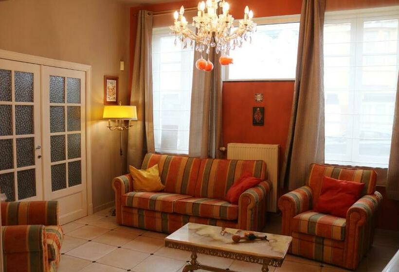 펜션 Au Gîte De Binche