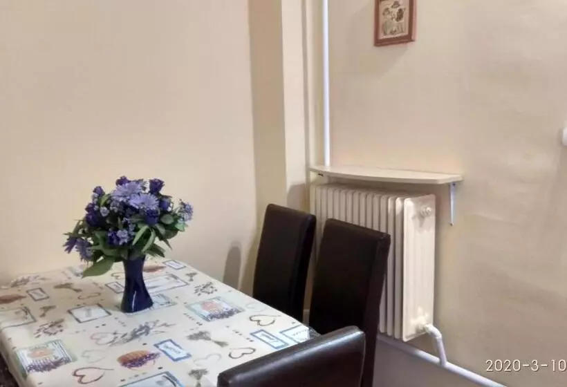 ペンション Czakó Vendégház és Nyaralóudvar