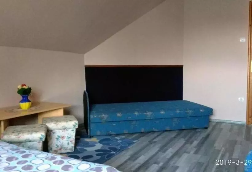 ペンション Czakó Vendégház és Nyaralóudvar