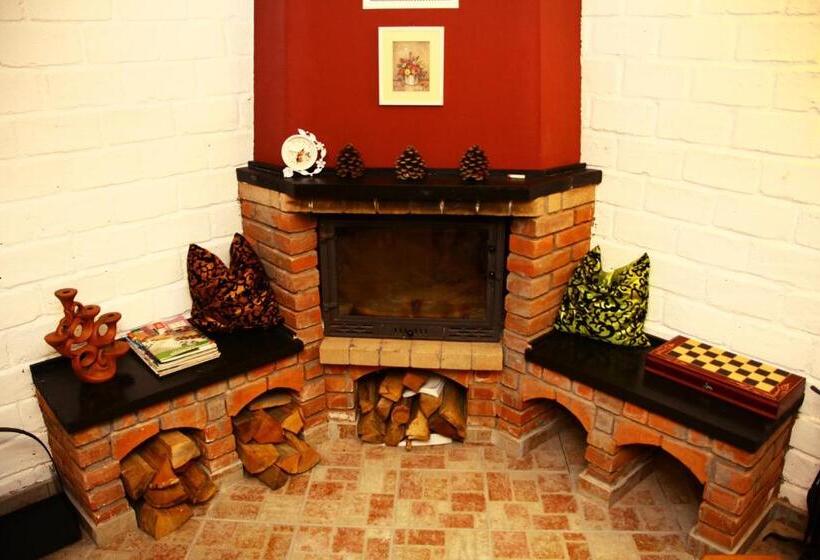 פנסיון La Conac